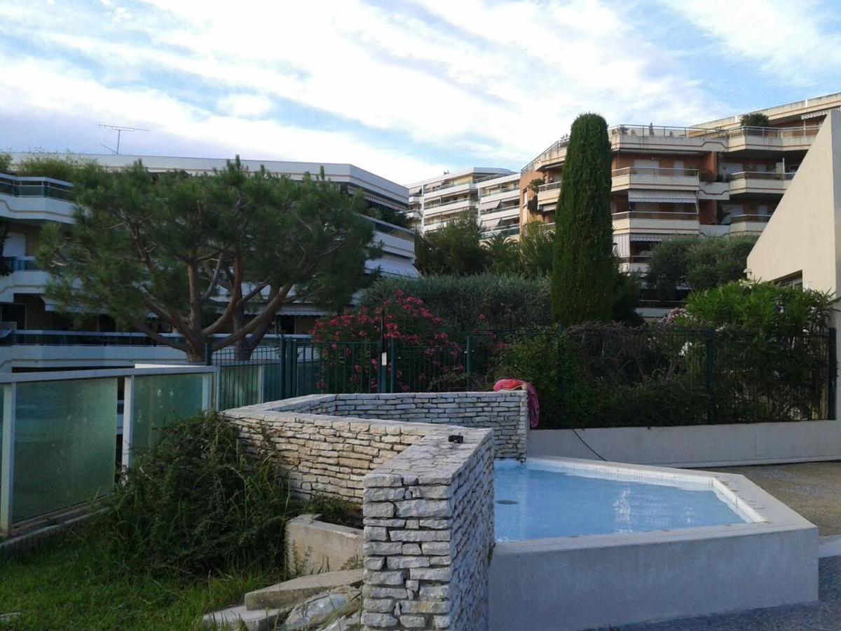 Studio Meuble Avec Piscine Nice Ouest Quartier Fabron Apartamento Exterior foto